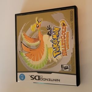 Nintendo DS Pokémon HeartGold Version Complete